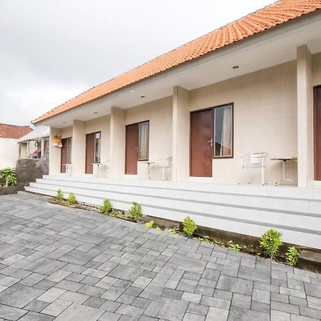 Oyo 2984 Berlian House Ungasan Hotel Jimbaran Eksteriør billede