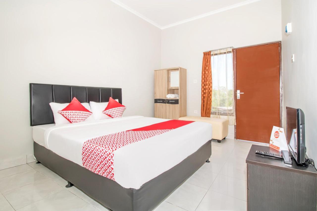 Oyo 2984 Berlian House Ungasan Hotel Jimbaran Eksteriør billede