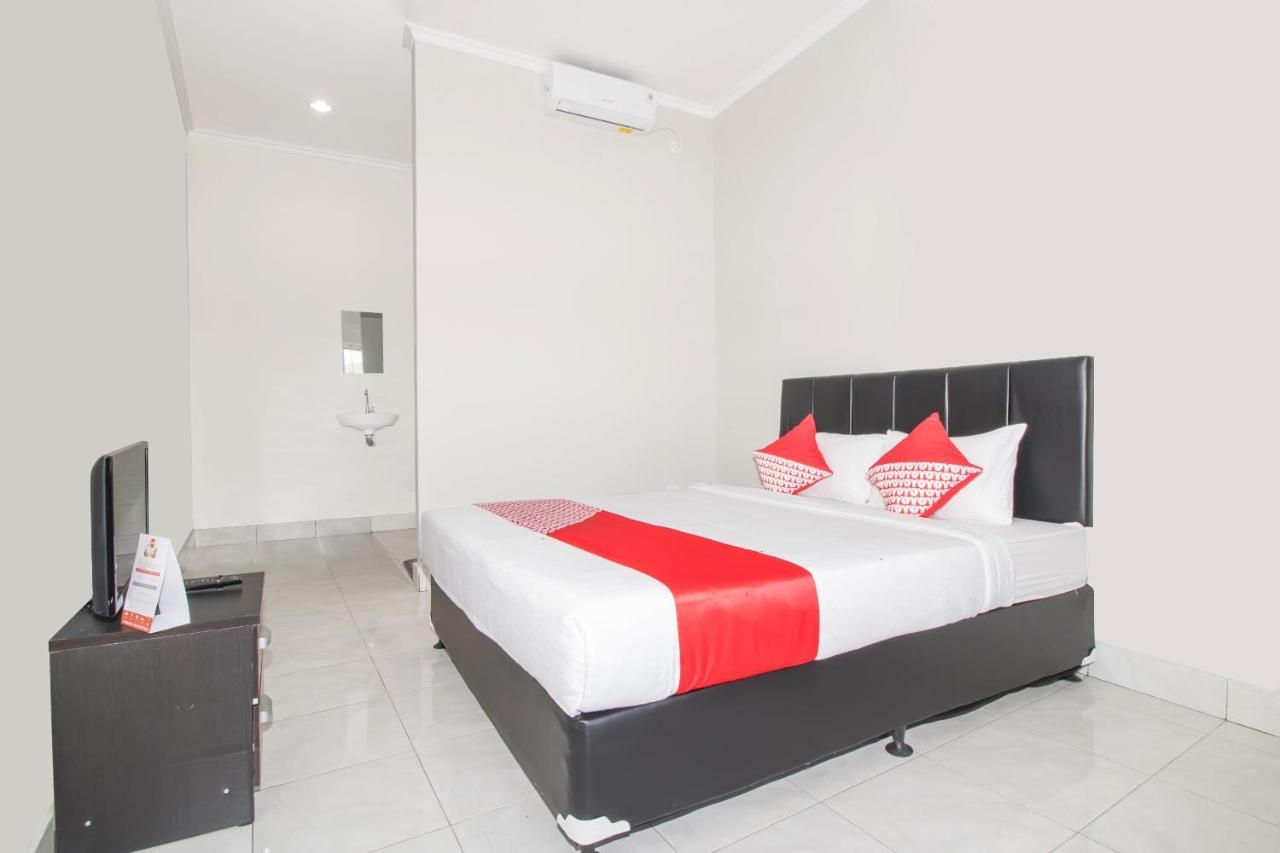 Oyo 2984 Berlian House Ungasan Hotel Jimbaran Eksteriør billede